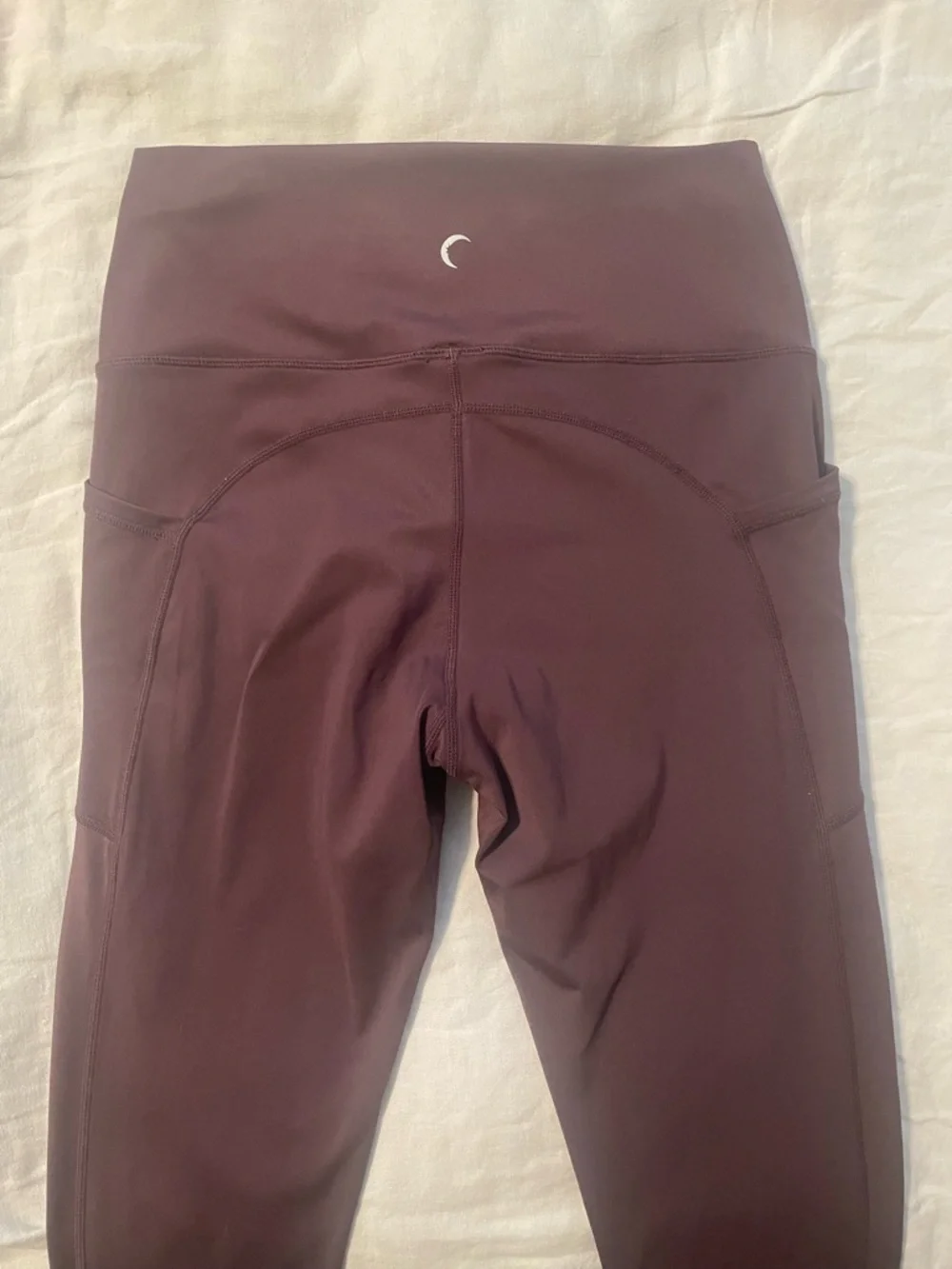 Zyia Wine Brilliant Pocket Hi-Rise Capri Leggings 20” sz 8-10